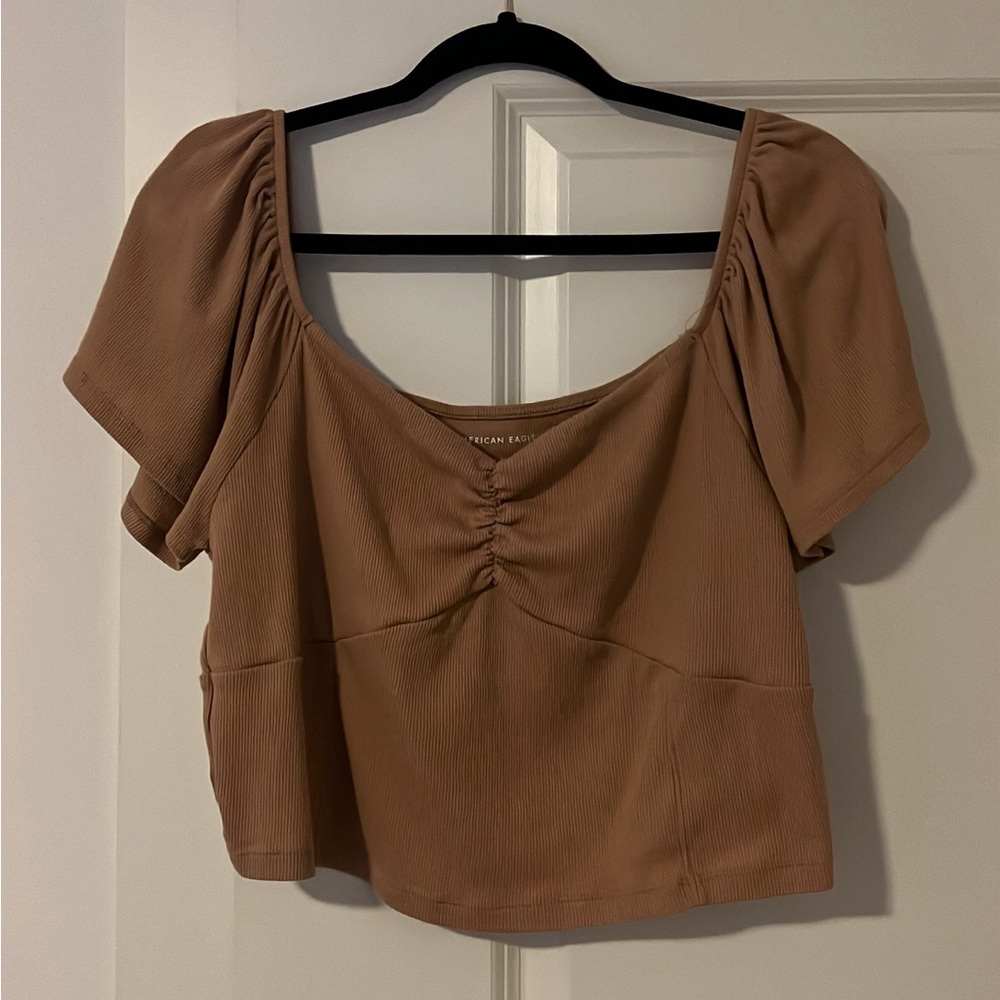 American Eagle crop top